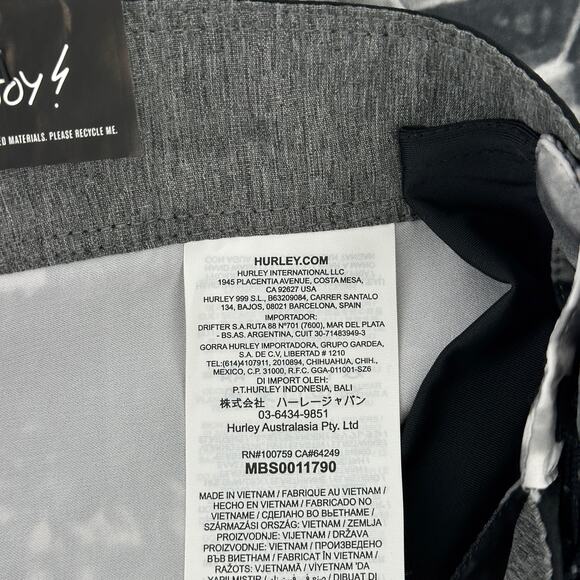 Hurley Nascar Phantom Eco Daytona Finishline 18" Swim Trunks Boardshorts Sz 38 - Picture 6 of 7